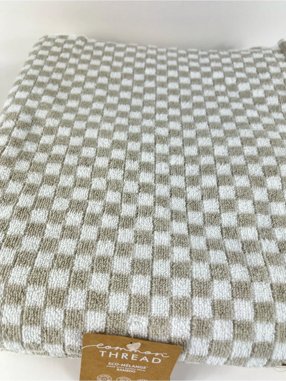 Common Thread 2 Pc Bamboo Bath Towels Tan and White Check Print Soft Cotton NEW